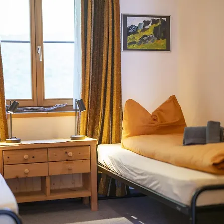 Chasa Val 735c アパート